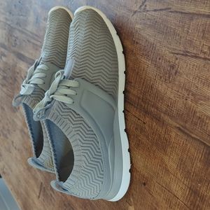 Women's Ugg sneakers